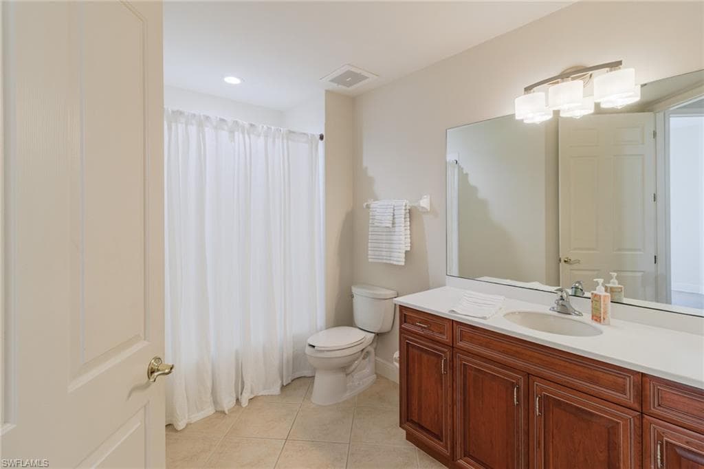 5960 Tarpon Gardens CIR # 102, CAPE CORAL FL 33914-29