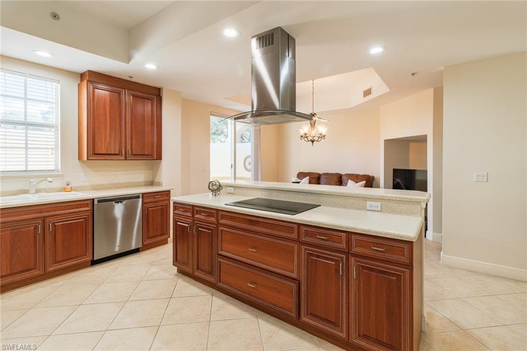 5960 Tarpon Gardens CIR # 102, CAPE CORAL FL 33914-7