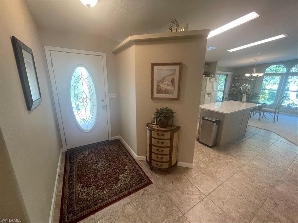 10015 Parkwood DR, FORT MYERS FL 33905-13