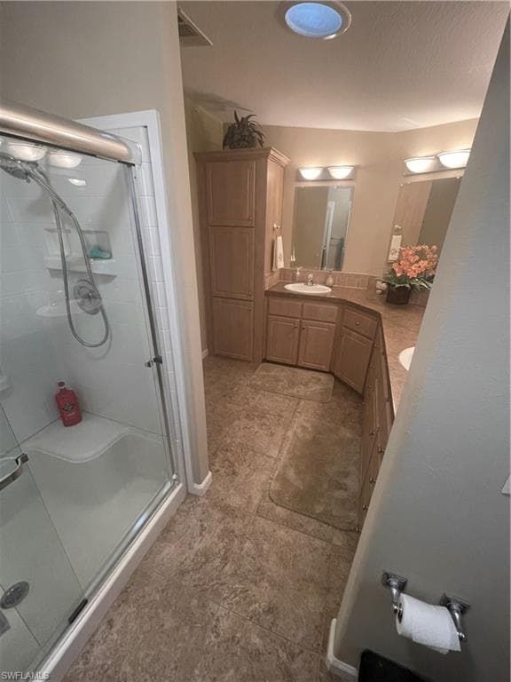 10015 Parkwood DR, FORT MYERS FL 33905-40