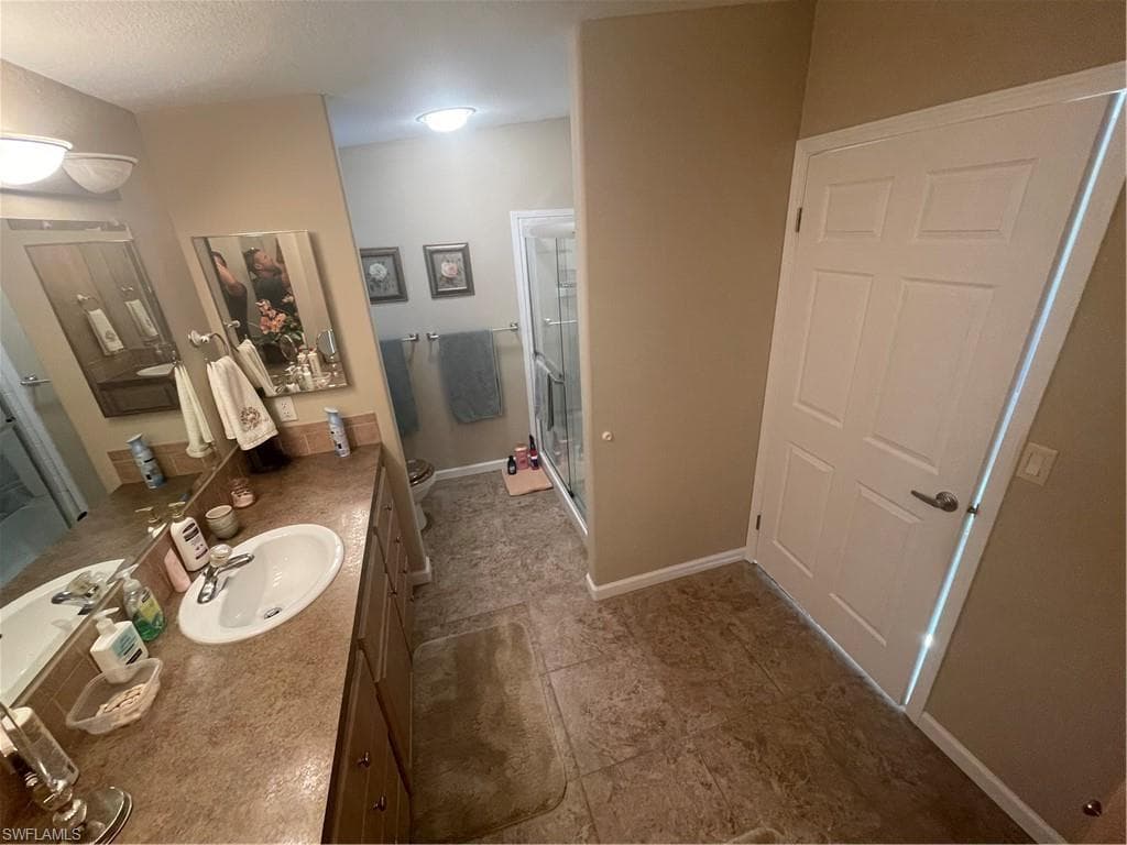 10015 Parkwood DR, FORT MYERS FL 33905-36