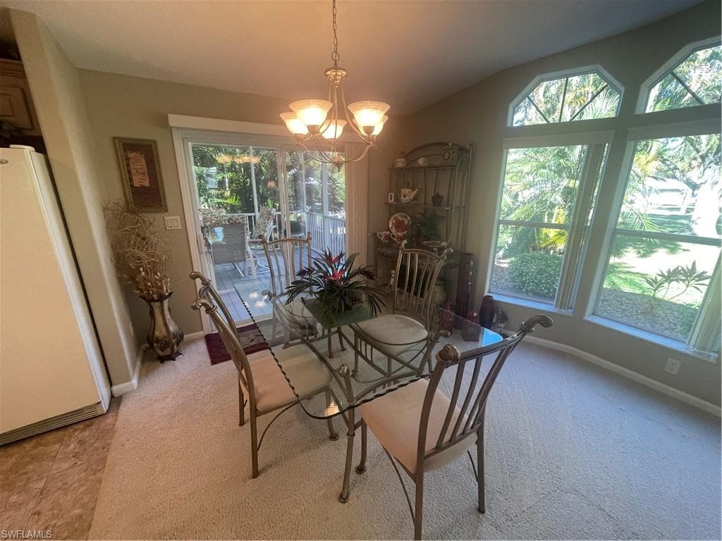 10015 Parkwood DR, FORT MYERS FL 33905-18