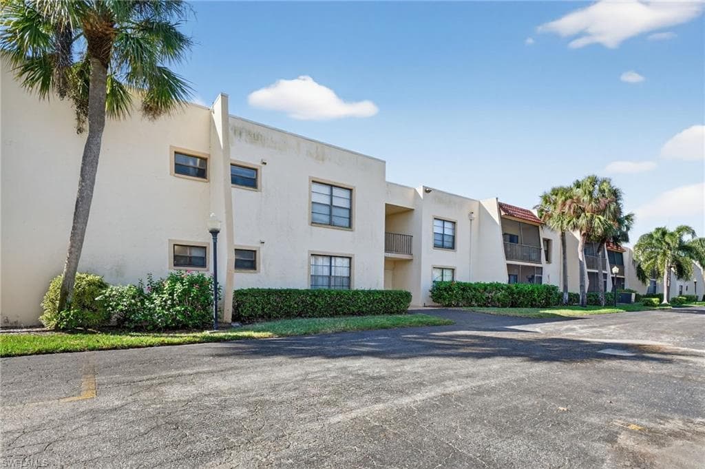 12501 McGregor BLVD # 28, FORT MYERS FL 33919-20