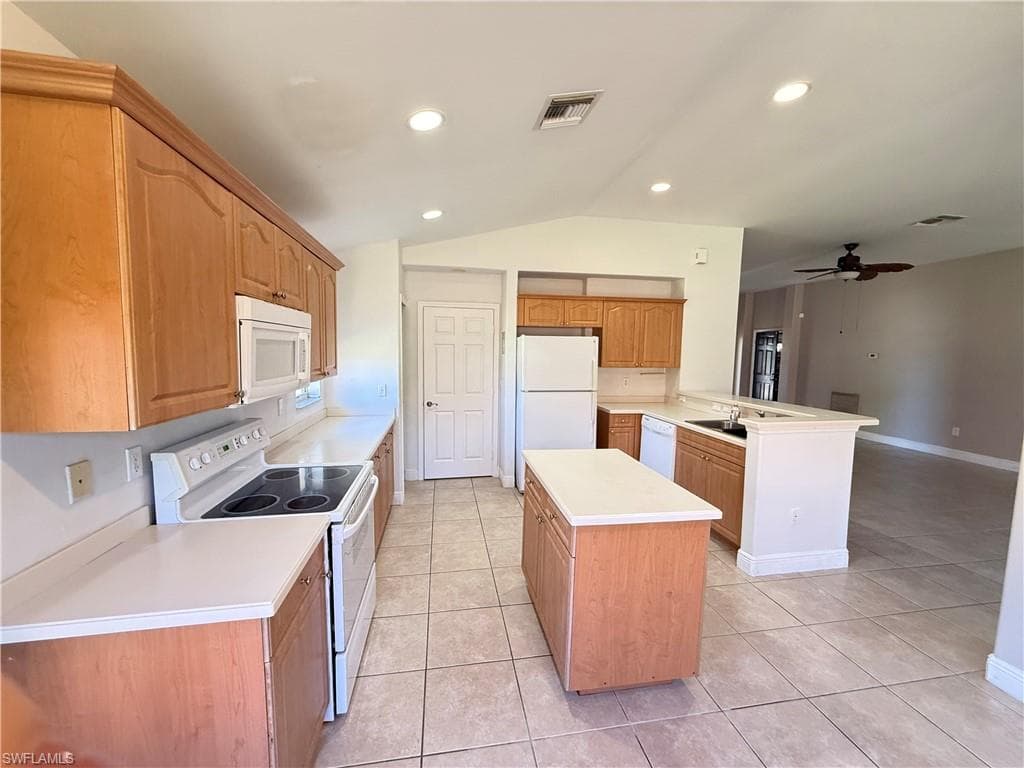 750 Halsey AVE, LEHIGH ACRES FL 33974-1