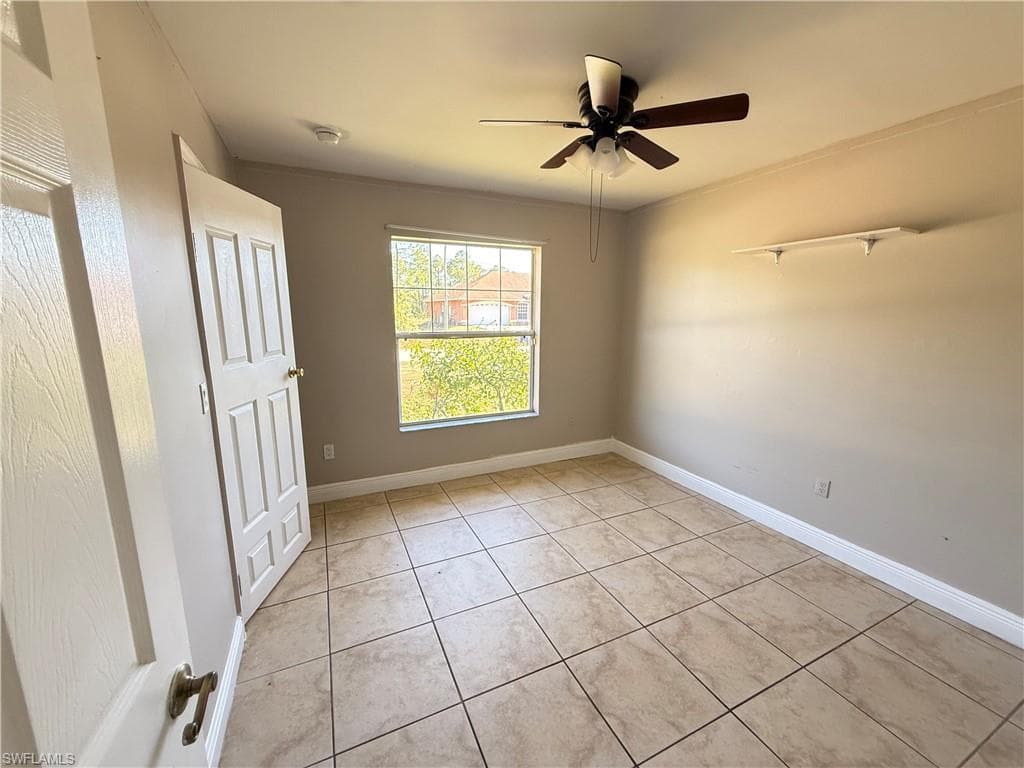 750 Halsey AVE, LEHIGH ACRES FL 33974-6