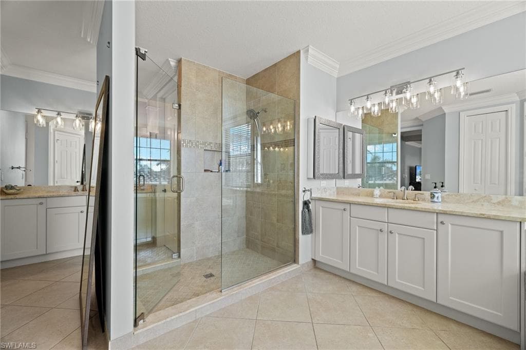 11696 Stonecreek CIR-23