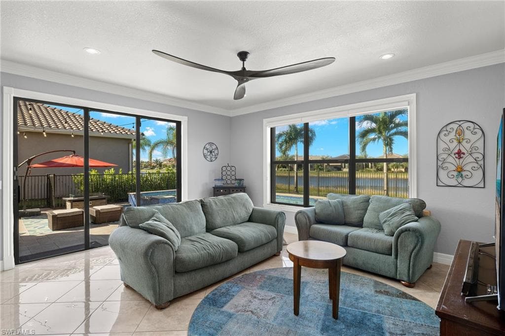 11696 Stonecreek CIR-14