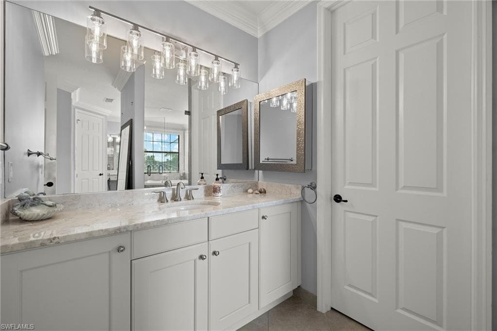 11696 Stonecreek CIR-24
