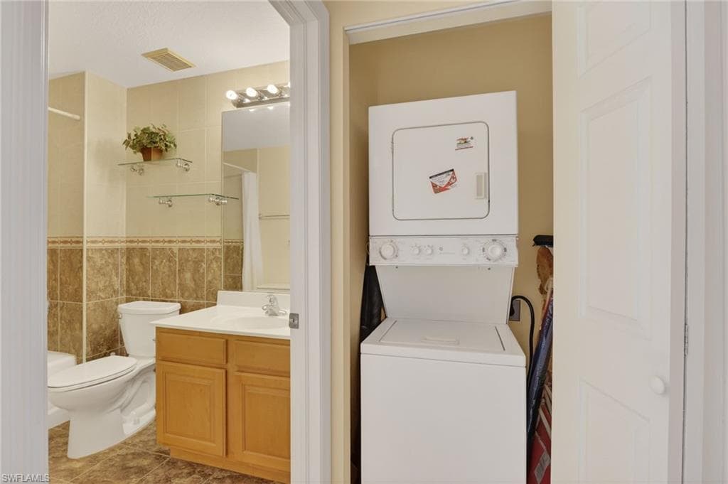 12515 McGregor BLVD # 103, FORT MYERS FL 33919-19