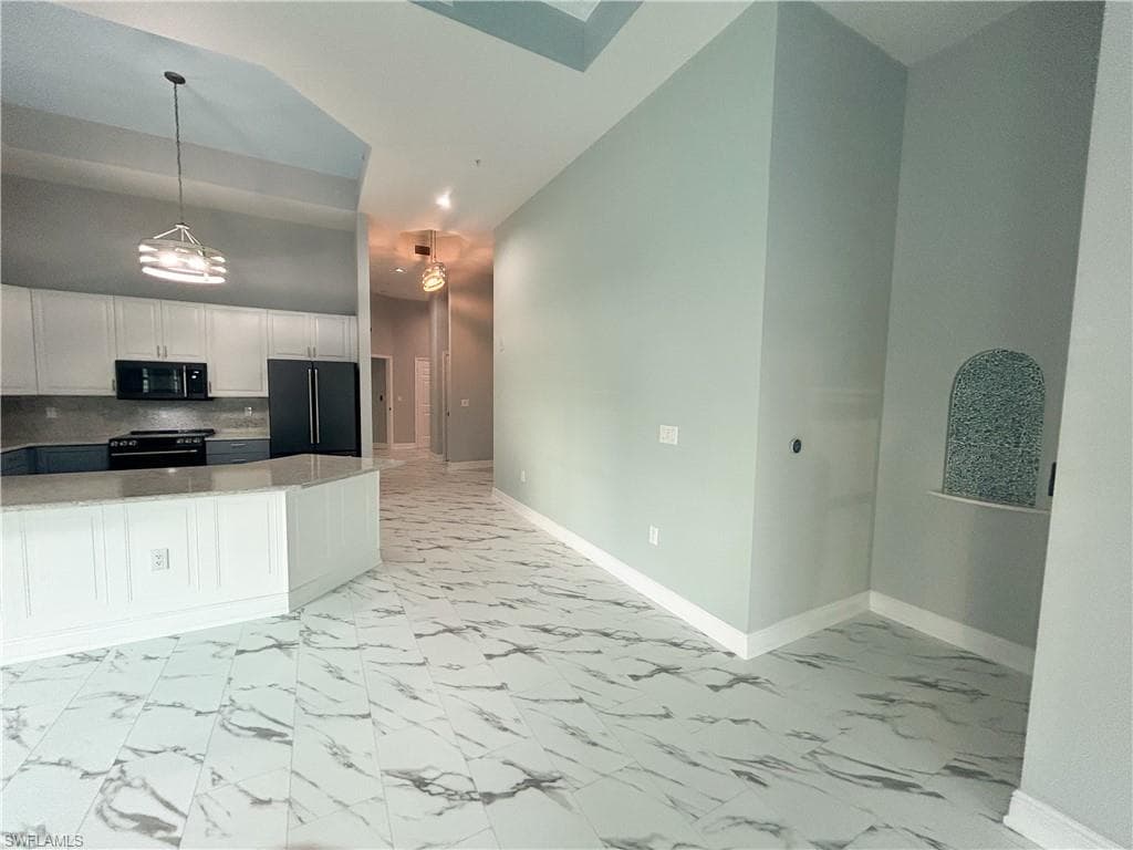 2797 1st ST 106-2