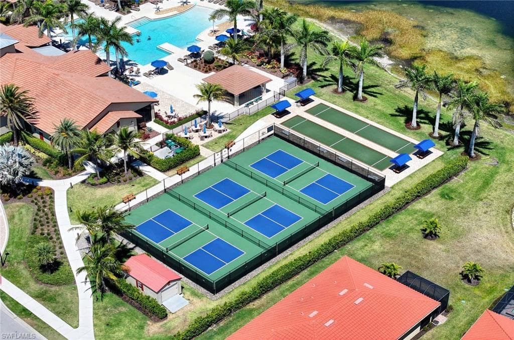 1608 Vizcaya LN, NAPLES FL 34113-29