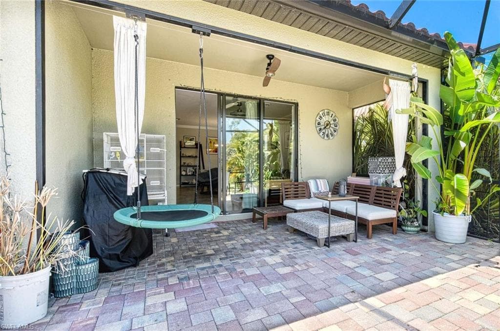 1608 Vizcaya LN, NAPLES FL 34113-20