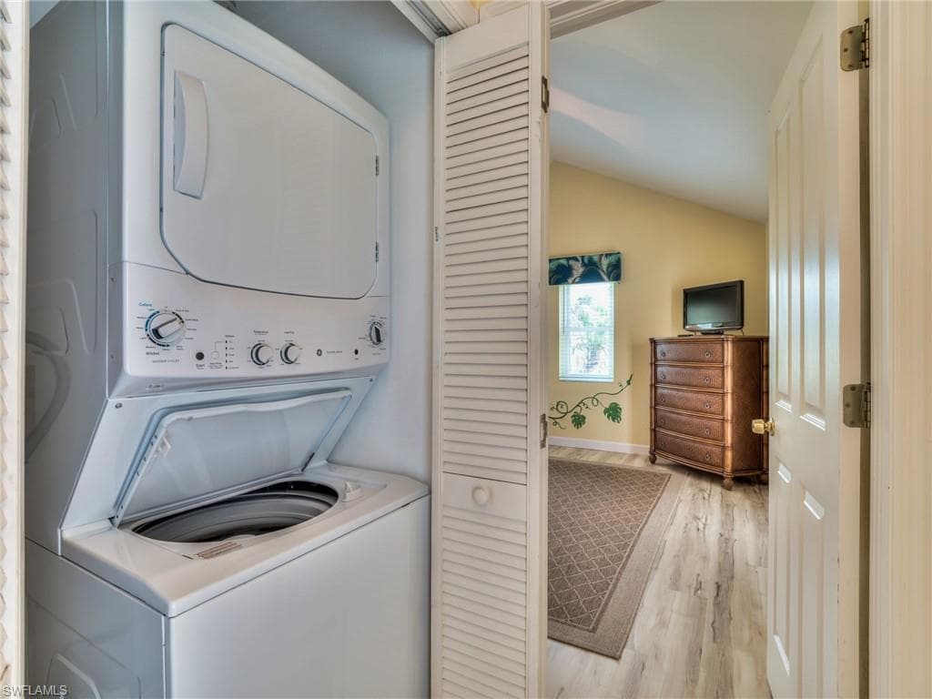 11506 Wightman LN-21