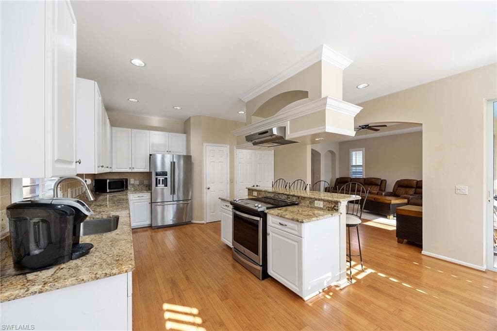 9192 Brendan Preserve CT, BONITA SPRINGS FL 34135-9