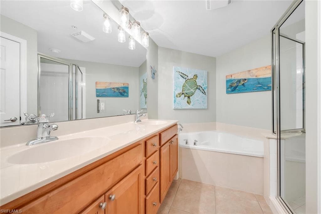12033 Covent Garden CT # 2403, NAPLES FL 34120-9