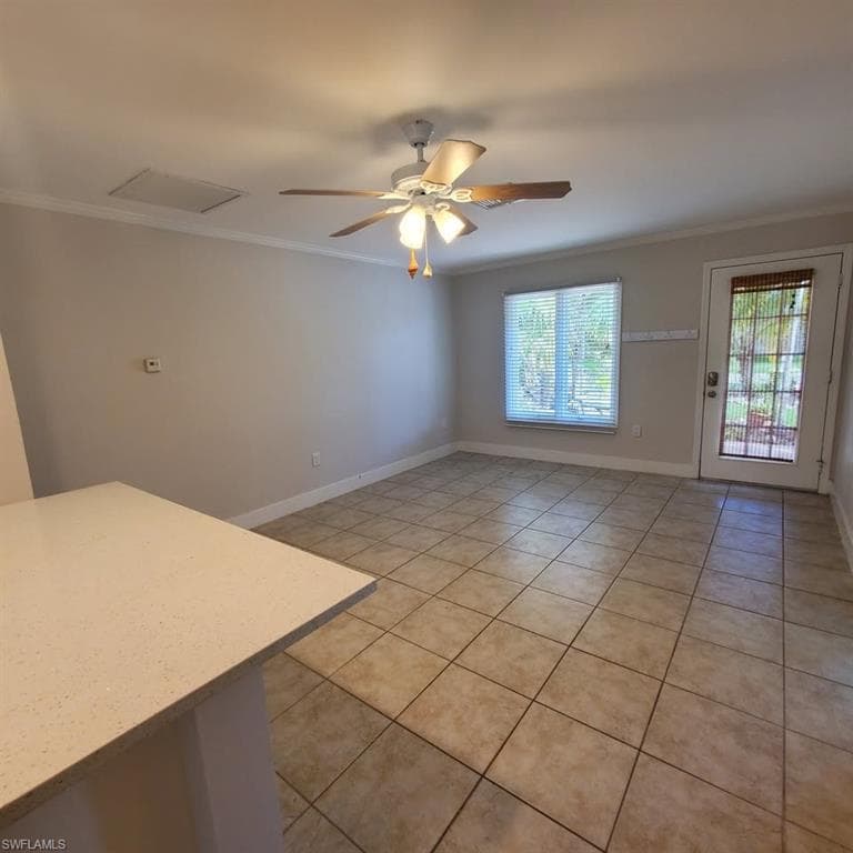 2437 Sunset AVE, NAPLES FL 34112-4