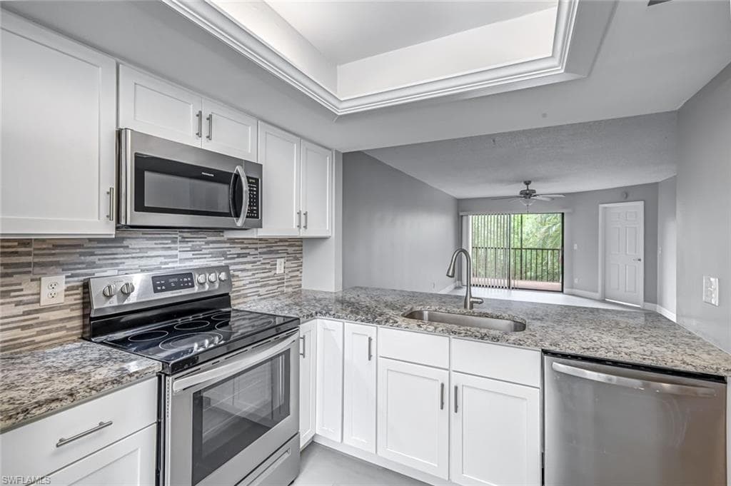 15206 Parkside DR # 102, FORT MYERS FL 33908-5