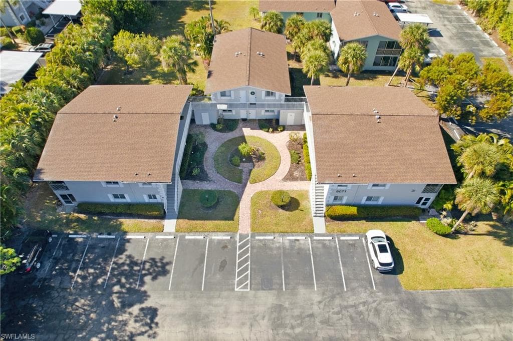 8071 Country RD # 204, FORT MYERS FL 33919-34