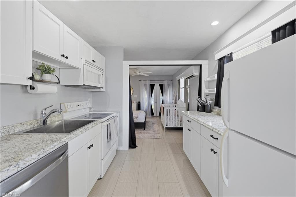 8071 Country RD # 204, FORT MYERS FL 33919-7