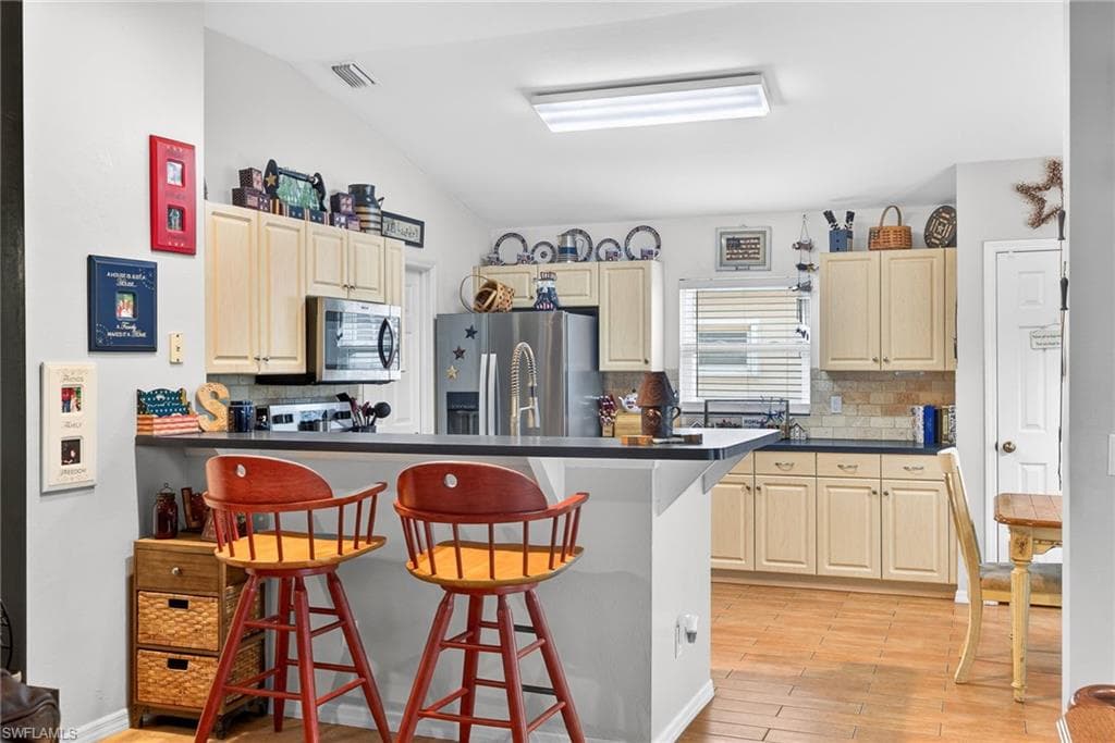 4505 Varsity CIR, LEHIGH ACRES FL 33971-9