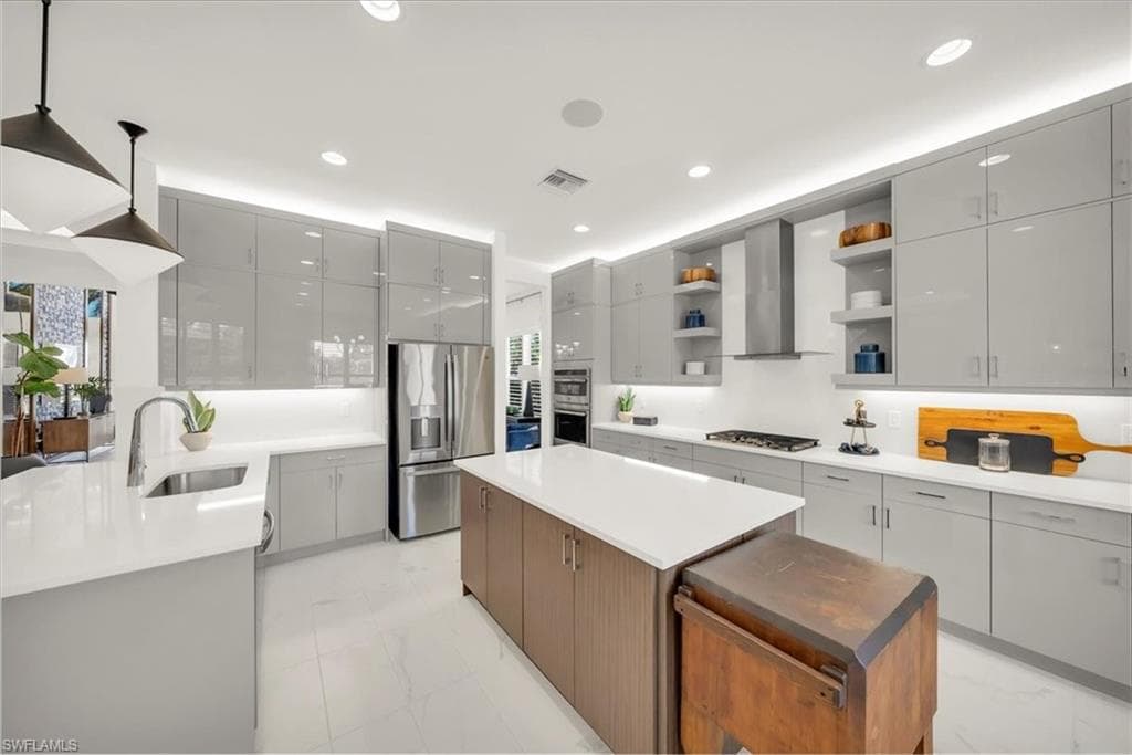 11230 Daphne CT, NAPLES FL 34120-16