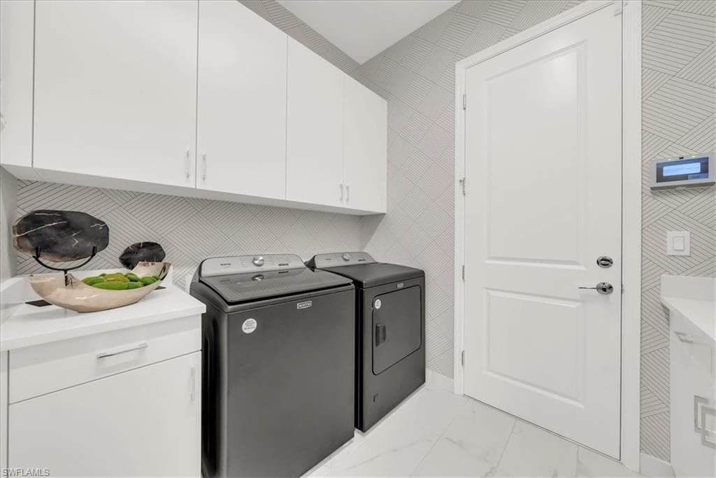 11230 Daphne CT, NAPLES FL 34120-10