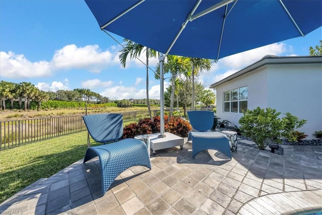 11230 Daphne CT, NAPLES FL 34120-43