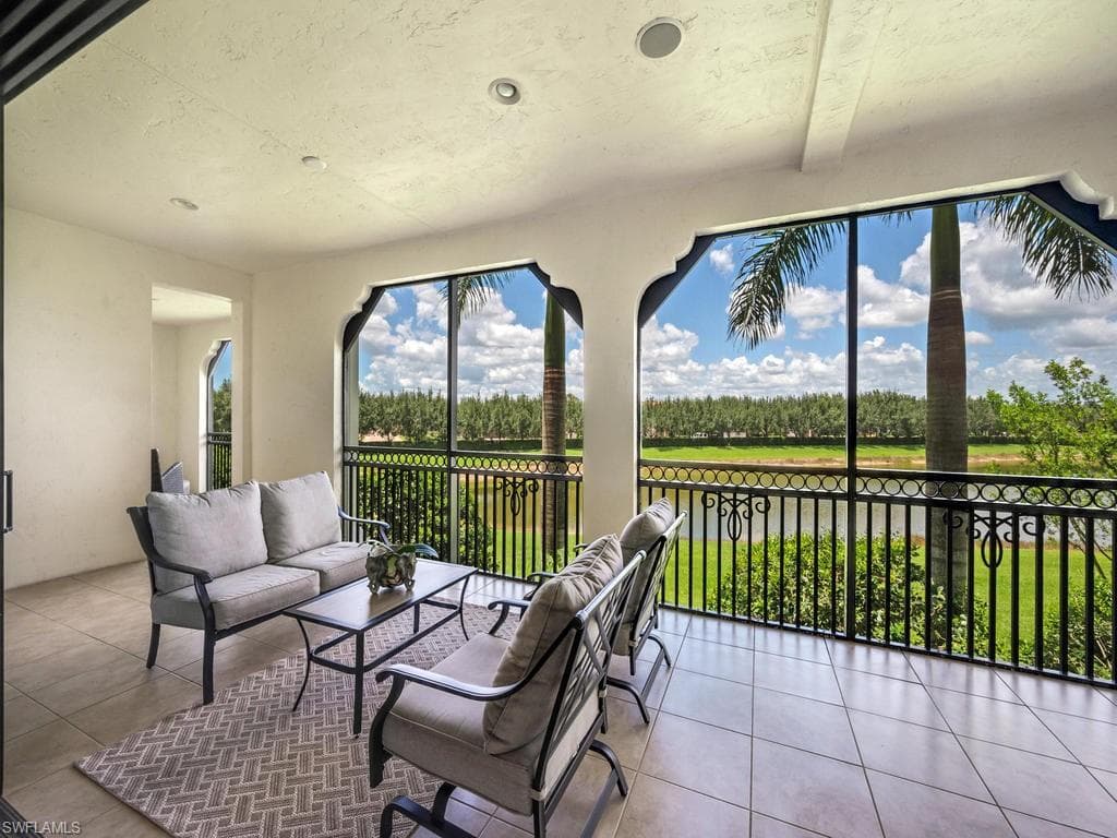 16425 Carrara WAY # 101, NAPLES FL 34110-9