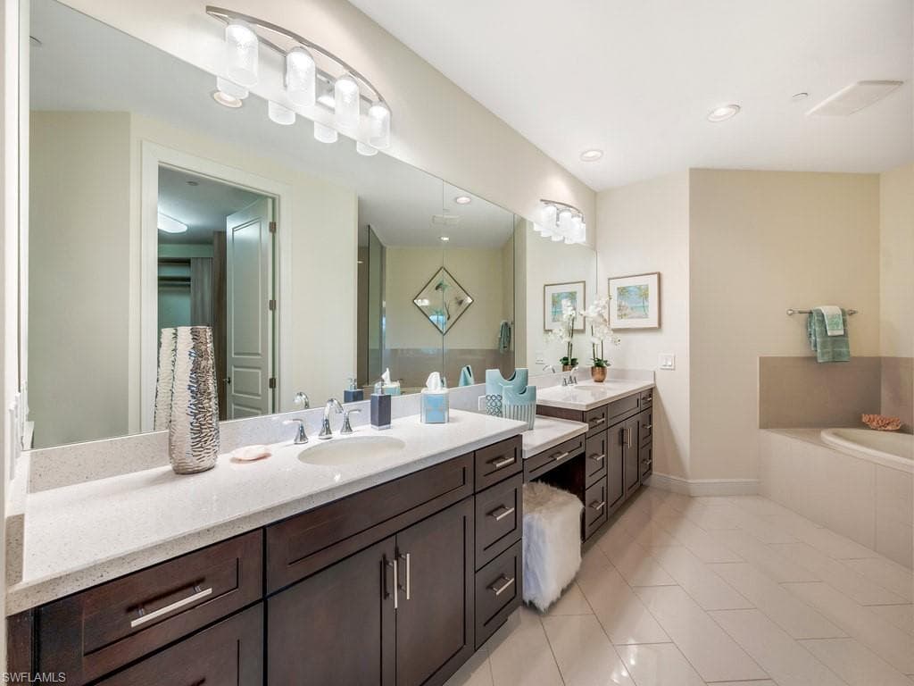 16425 Carrara WAY # 101, NAPLES FL 34110-14