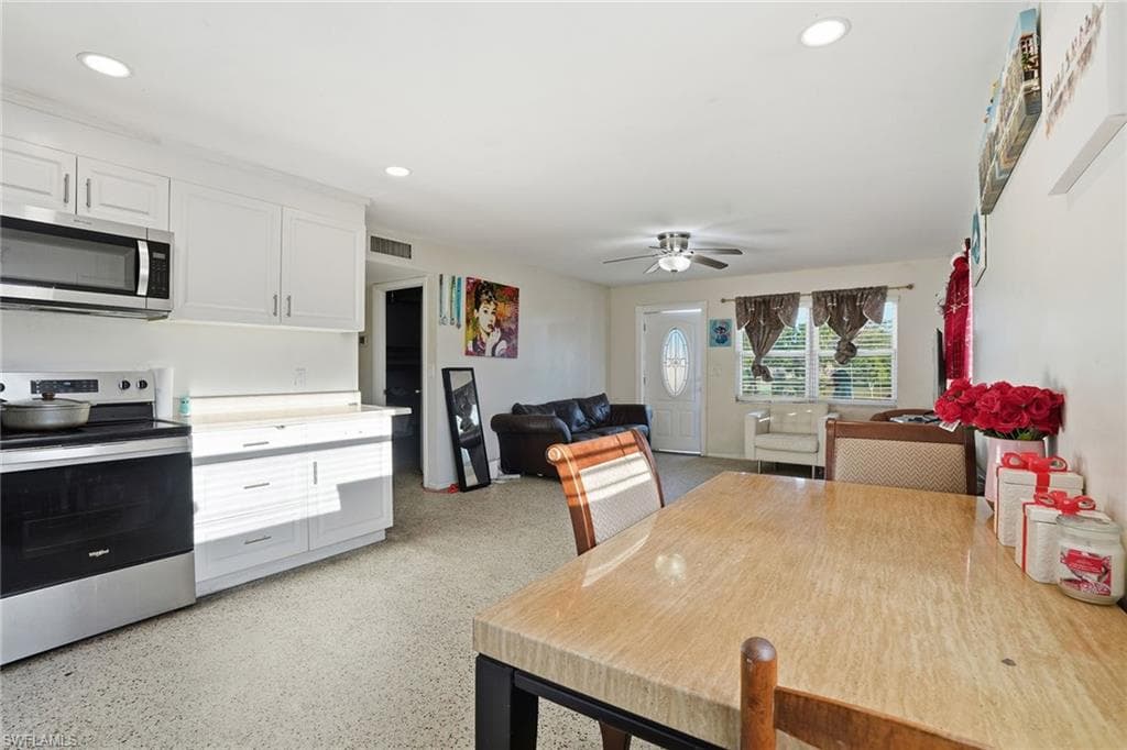 4791 Dorando DR, NAPLES FL 34103-11