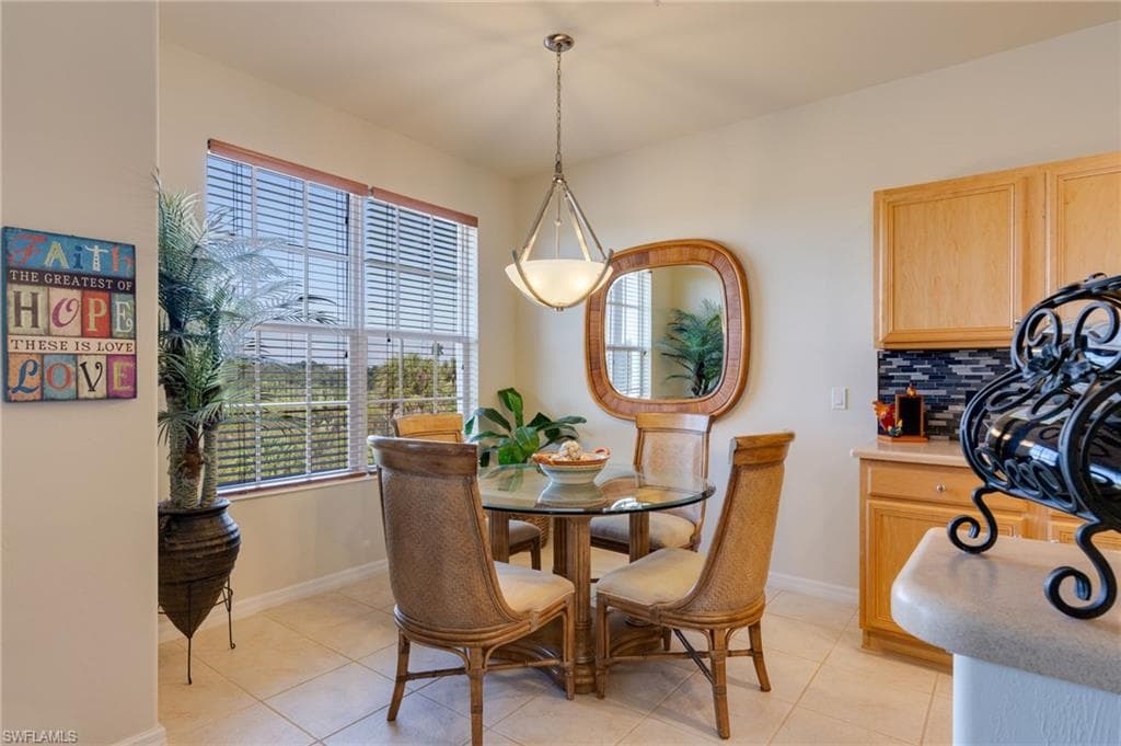 11751 Pasetto LN # 303, FORT MYERS FL 33908-5