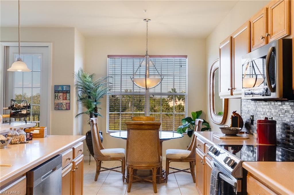 11751 Pasetto LN # 303, FORT MYERS FL 33908-6