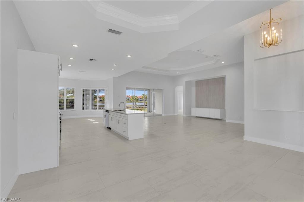 11099 Sea Tropic LN, FORT MYERS FL 33908-5