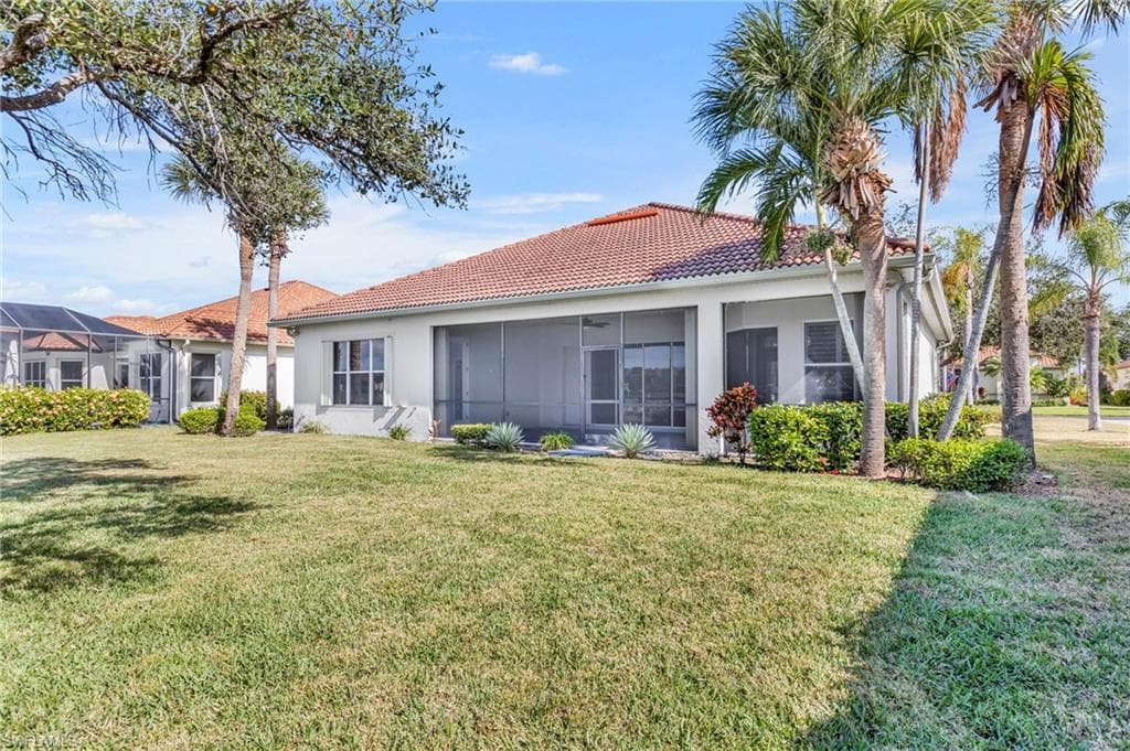 11099 Sea Tropic LN, FORT MYERS FL 33908-38