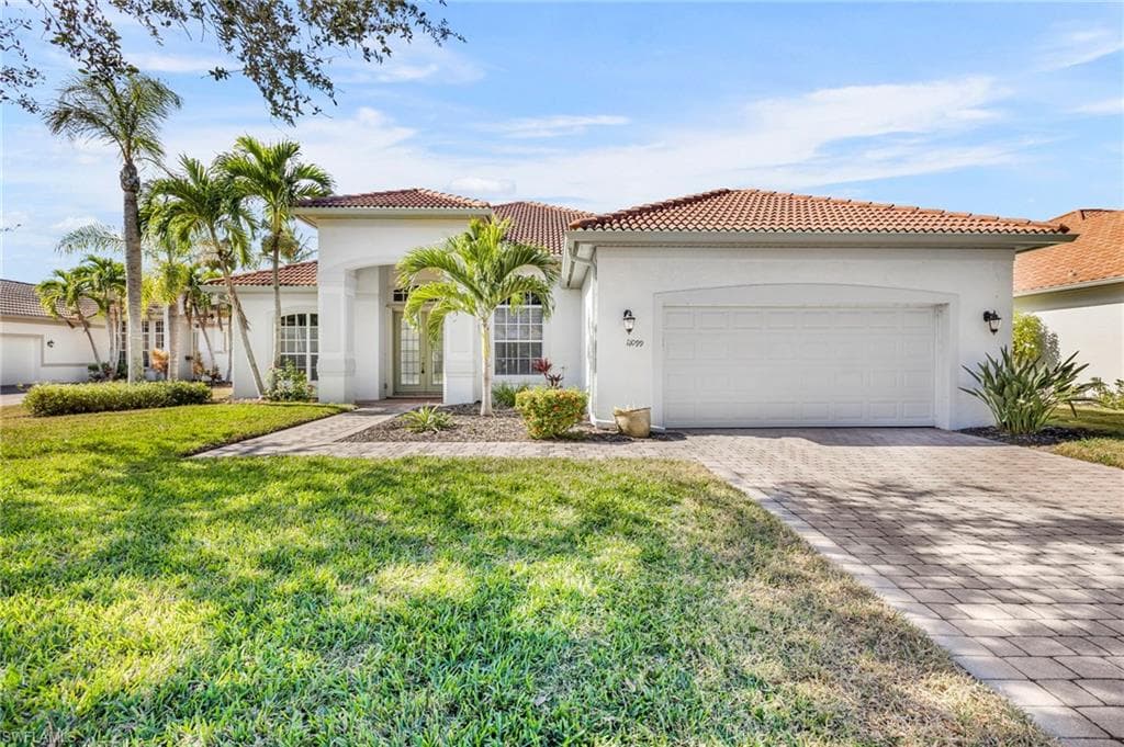 11099 Sea Tropic LN, FORT MYERS FL 33908-36