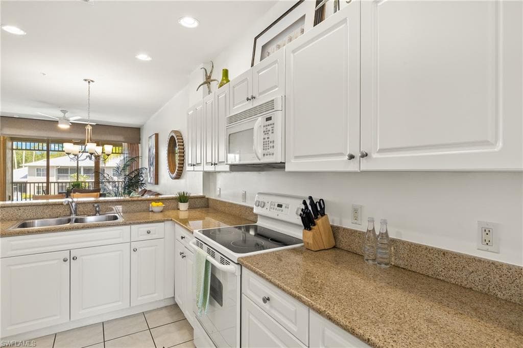 7940 MAHOGANY RUN LN 625-16