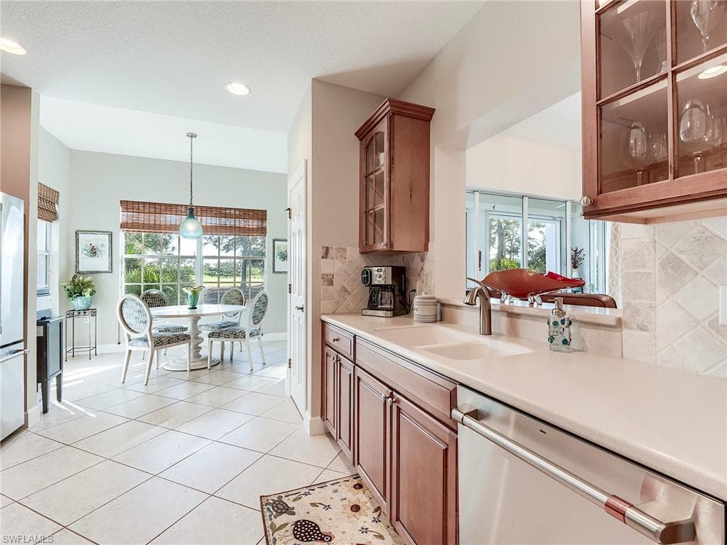 23761 Merano CT # 101, ESTERO FL 34134-5
