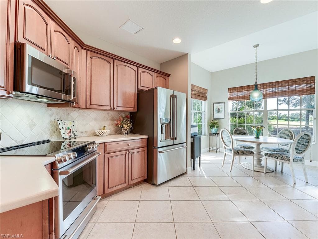 23761 Merano CT # 101, ESTERO FL 34134-4