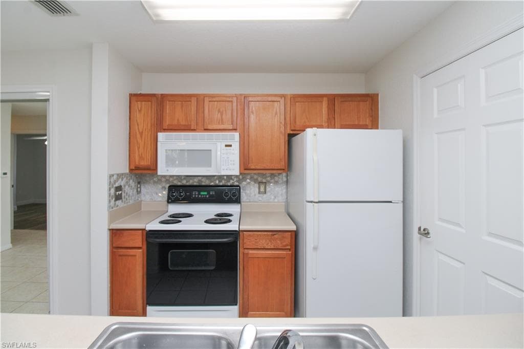 14905 Pleasant Bay LN # 6101, NAPLES FL 34119-3