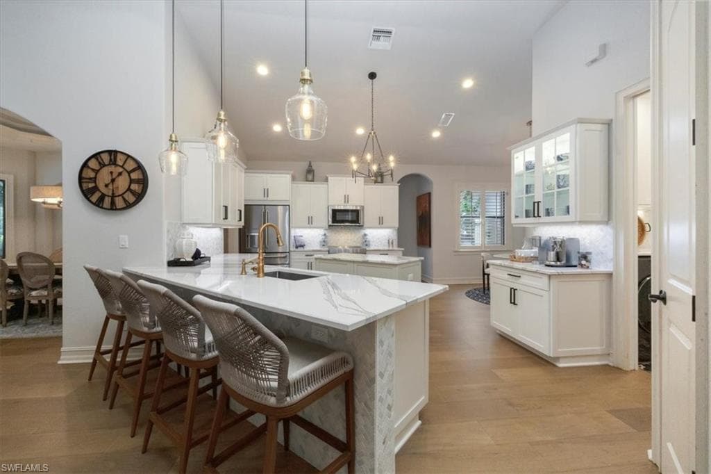 7263 Acorn WAY, NAPLES FL 34119-5
