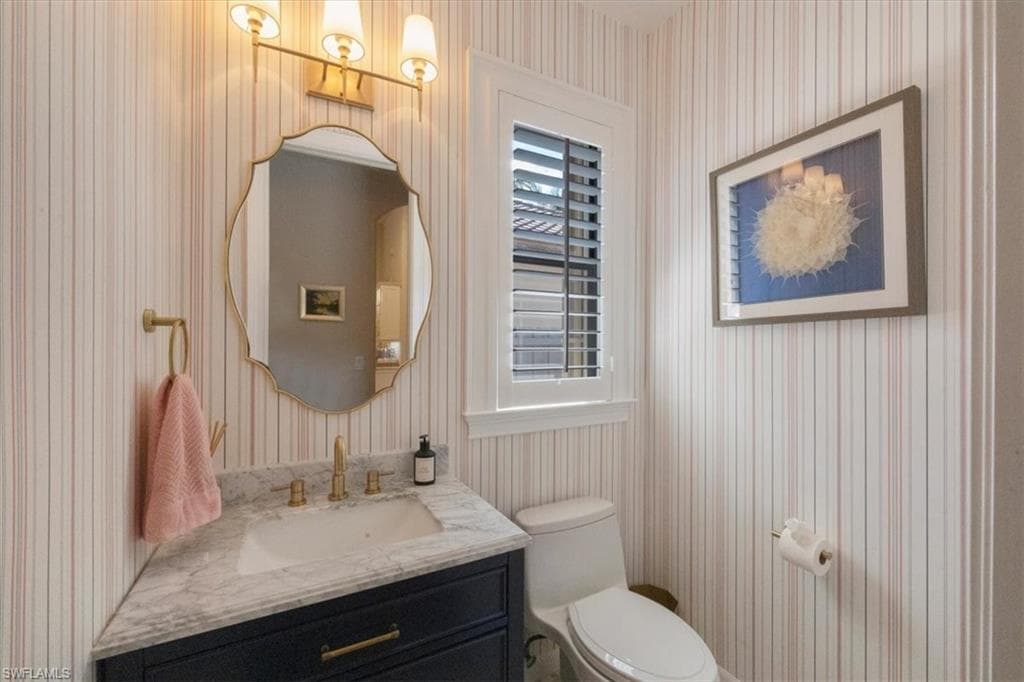 7263 Acorn WAY, NAPLES FL 34119-32