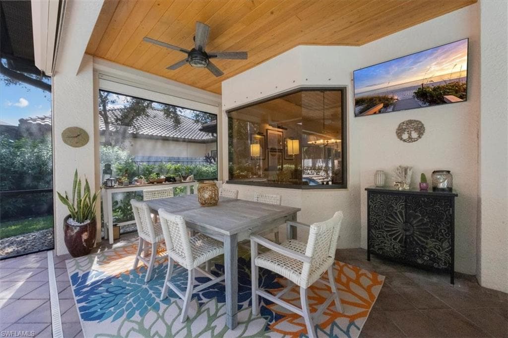 7263 Acorn WAY, NAPLES FL 34119-18