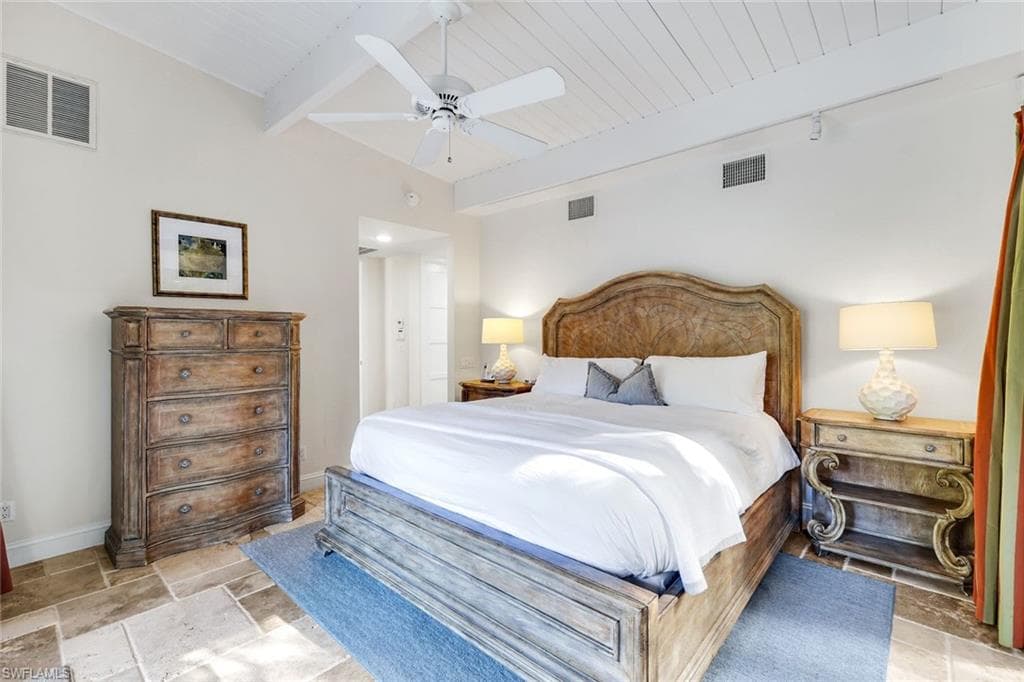 210 Central AVE, NAPLES FL 34102-16