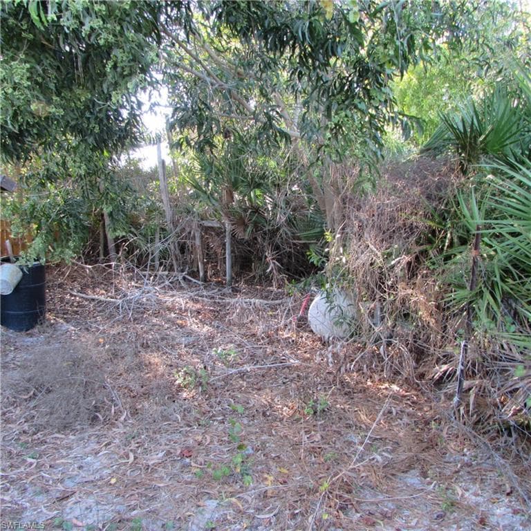 13560 / 13572 Stringfellow RD, BOKEELIA FL 33922-8