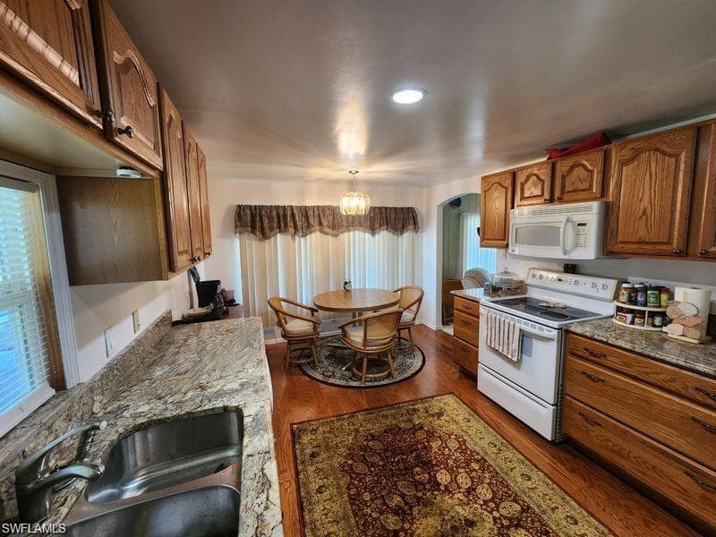 26256 Duchess LN-2