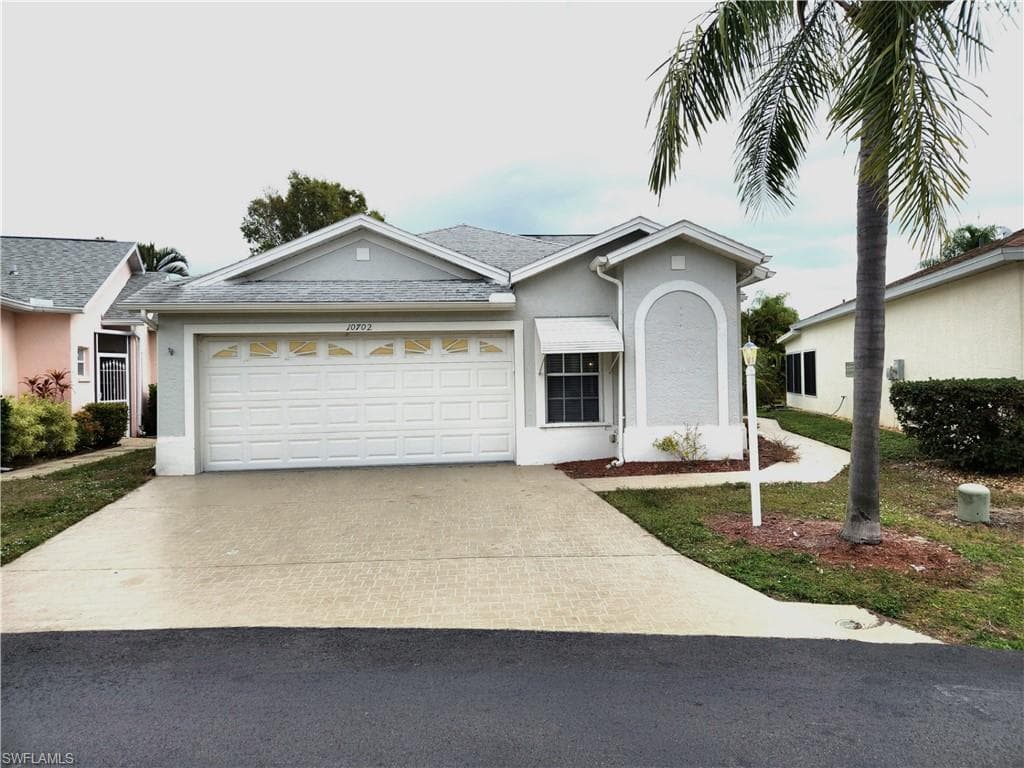 10702 Rio Mar CIR, ESTERO FL 33928-1