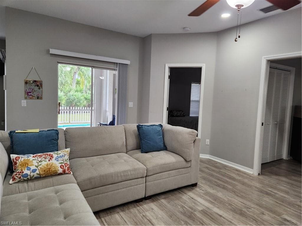 10702 Rio Mar CIR, ESTERO FL 33928-4