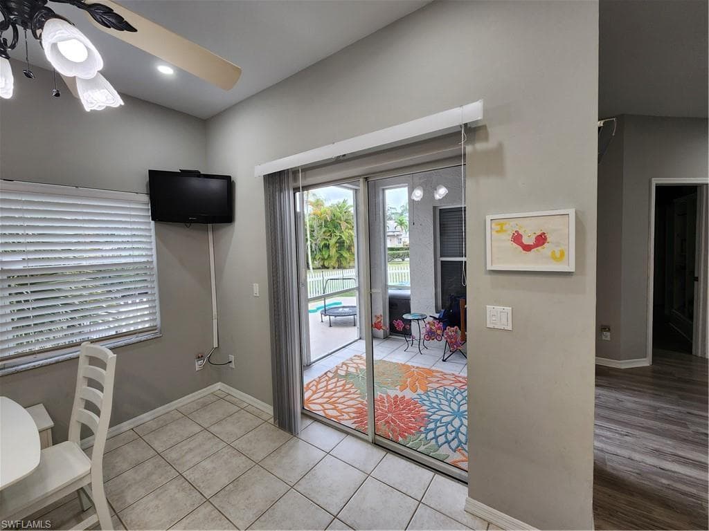 10702 Rio Mar CIR, ESTERO FL 33928-9