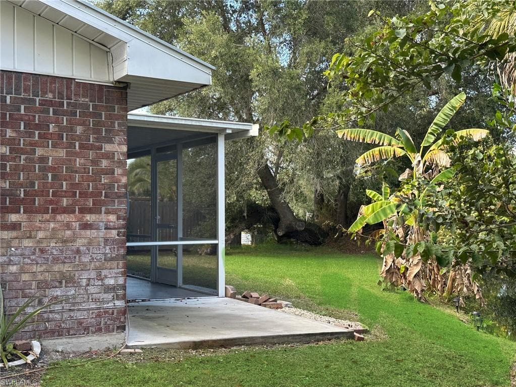 9805/9807 Montana CT, BONITA SPRINGS FL 34135-12