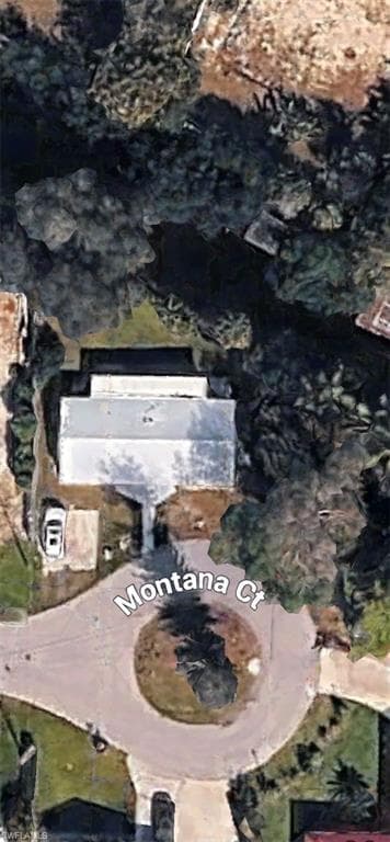 9805/9807 Montana CT, BONITA SPRINGS FL 34135-20